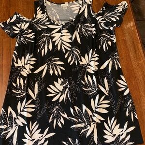 Avenue Cold Shoulder Tunic Top Size 16